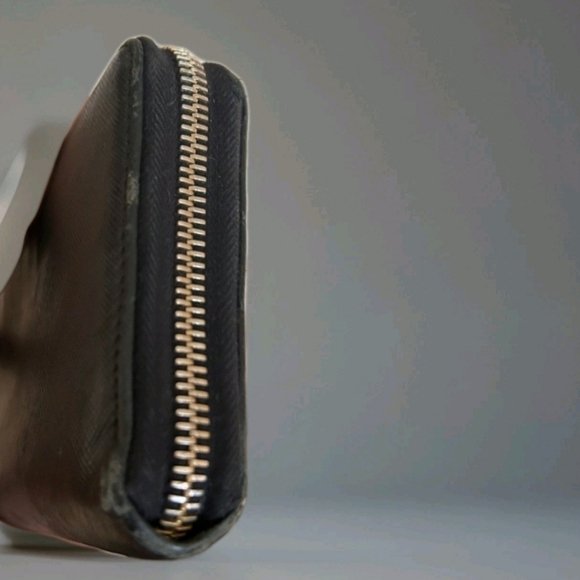 PRADA Zip Around Long Wallet Black Saffiano Leather Gold Logo Made In Italy - Picture 9 of 10